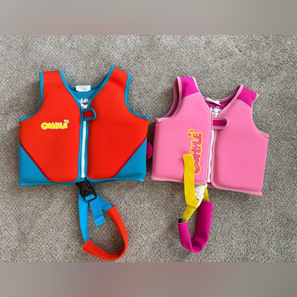 Kids Swim Vests - Red and Pink